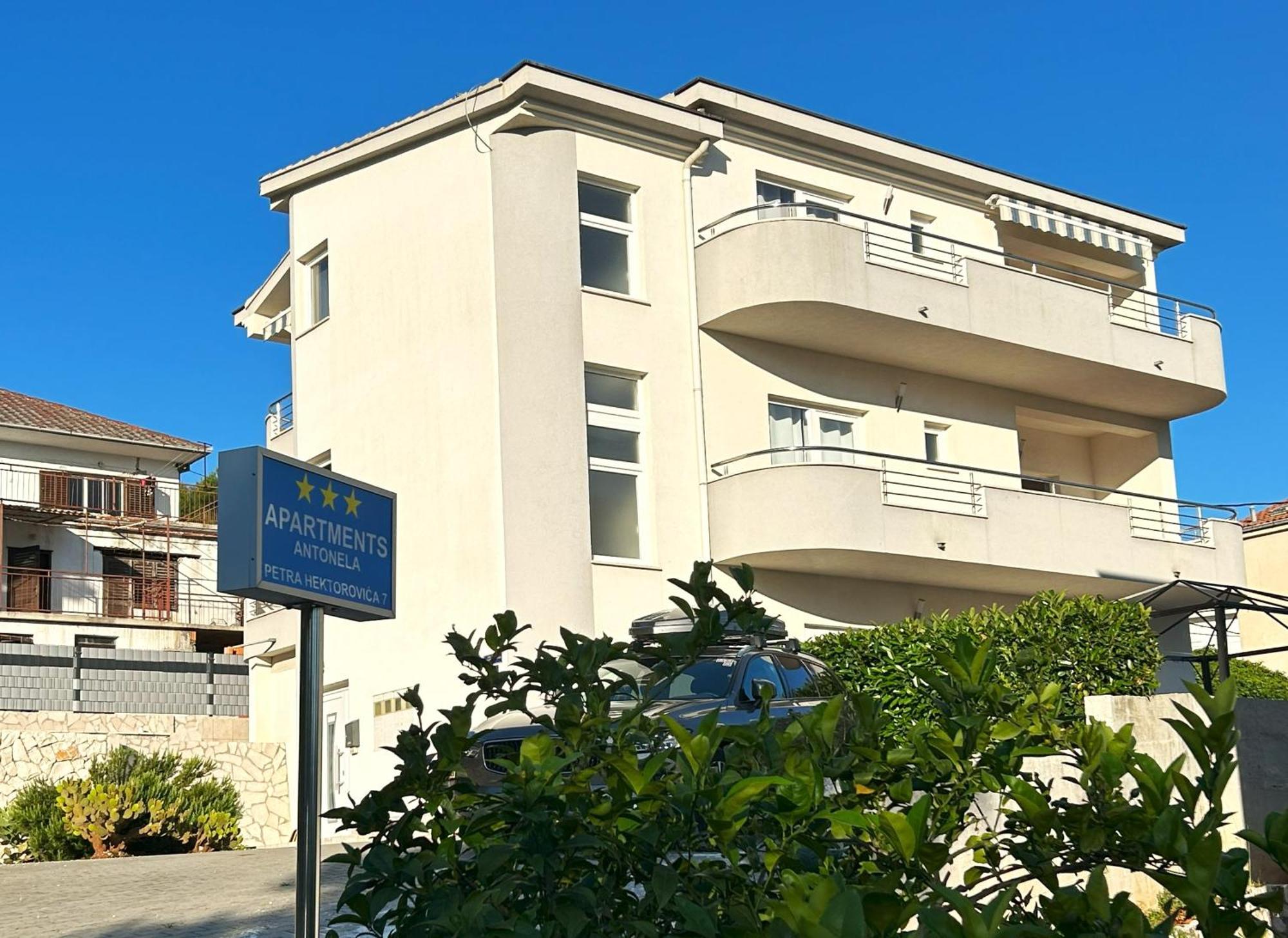 Apartments Antonella Trogir Exterior foto
